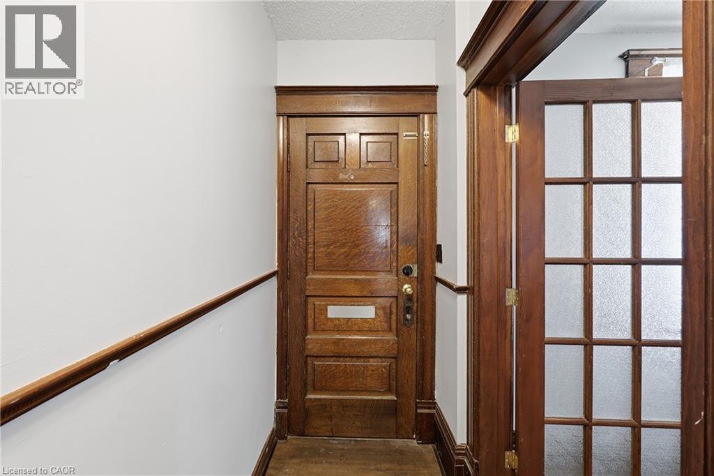 463 EAST MAIN Street - 6
