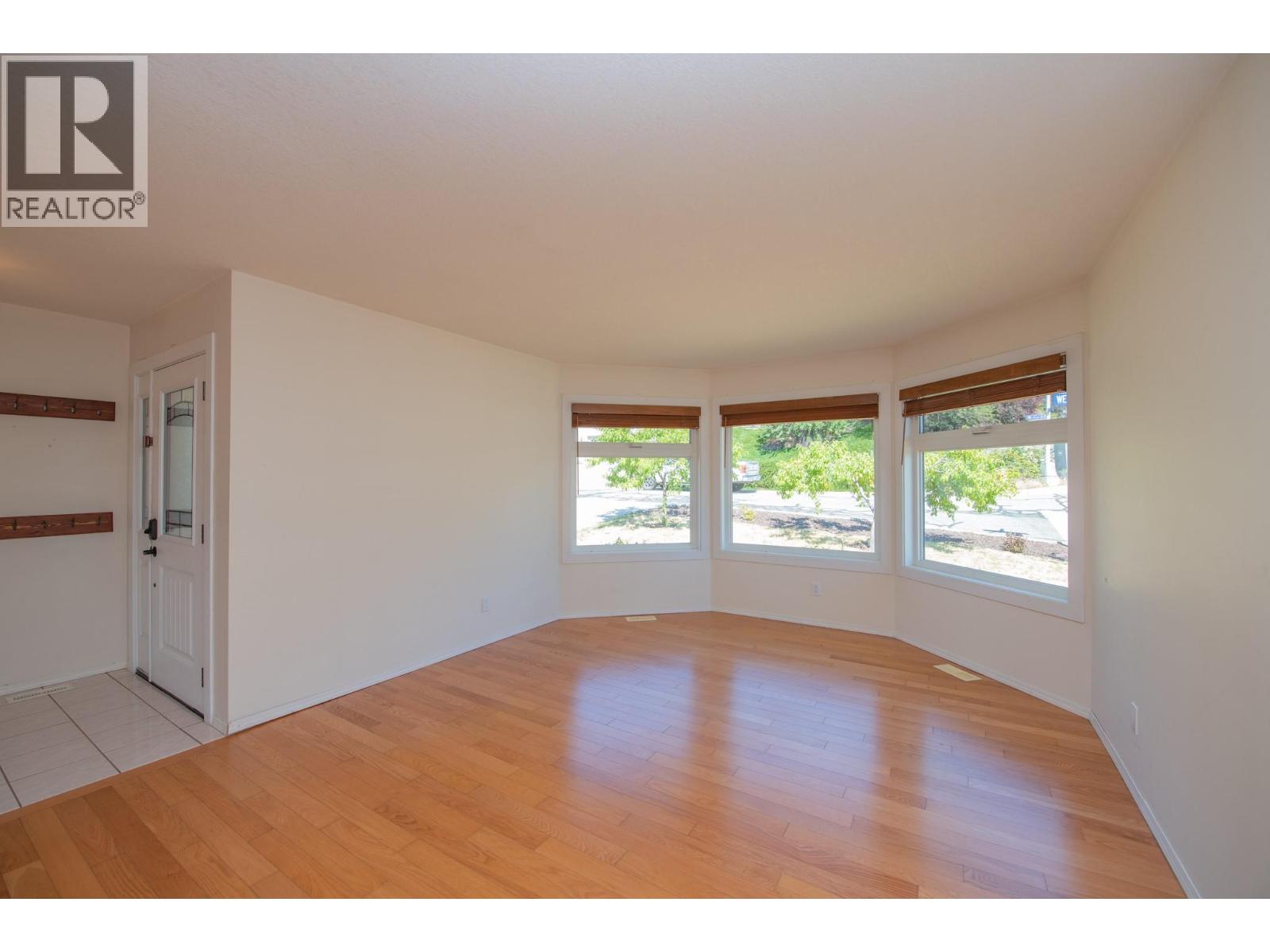  4300 Wellington Drive, Vernon