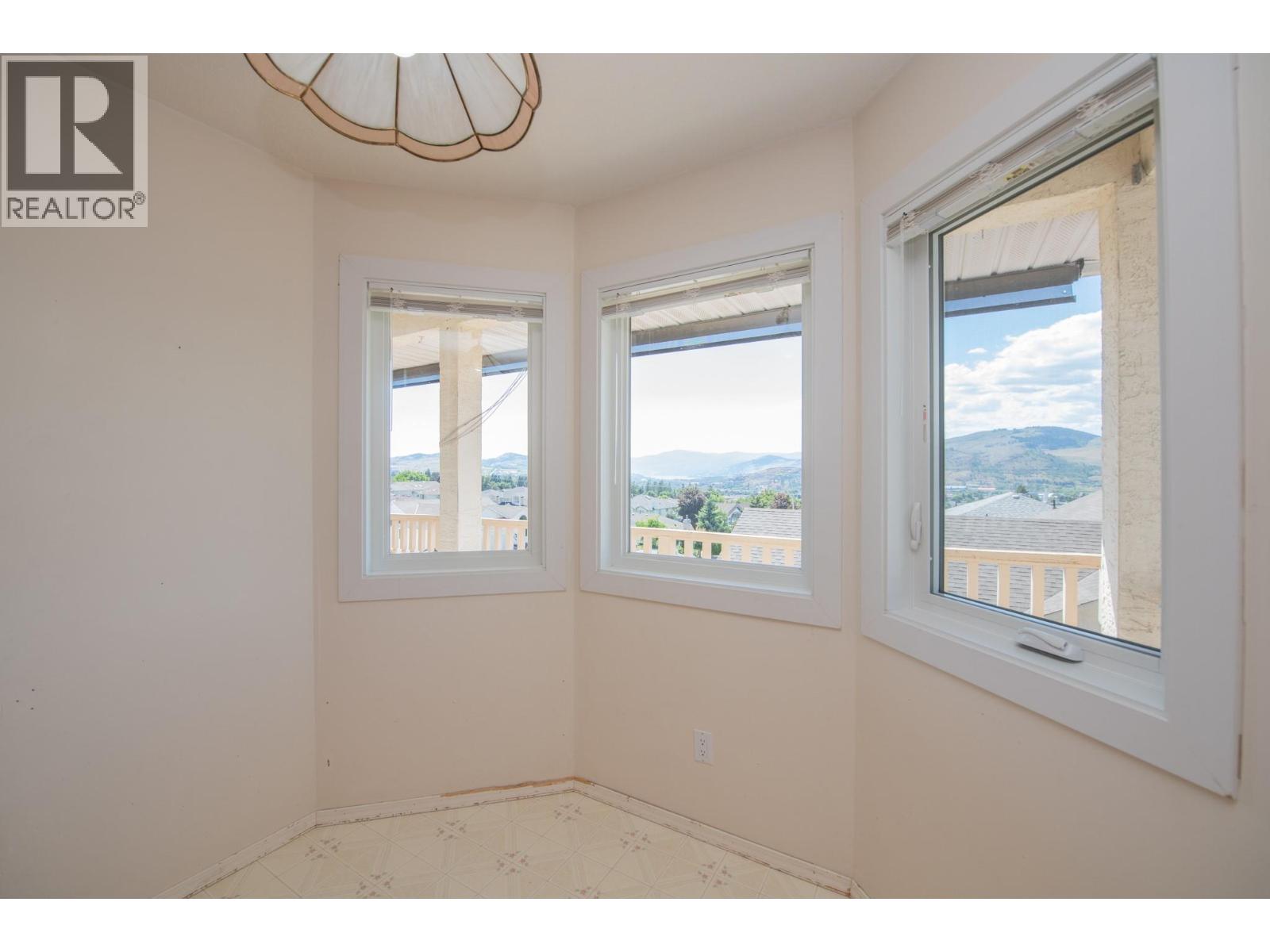  4300 Wellington Drive, Vernon