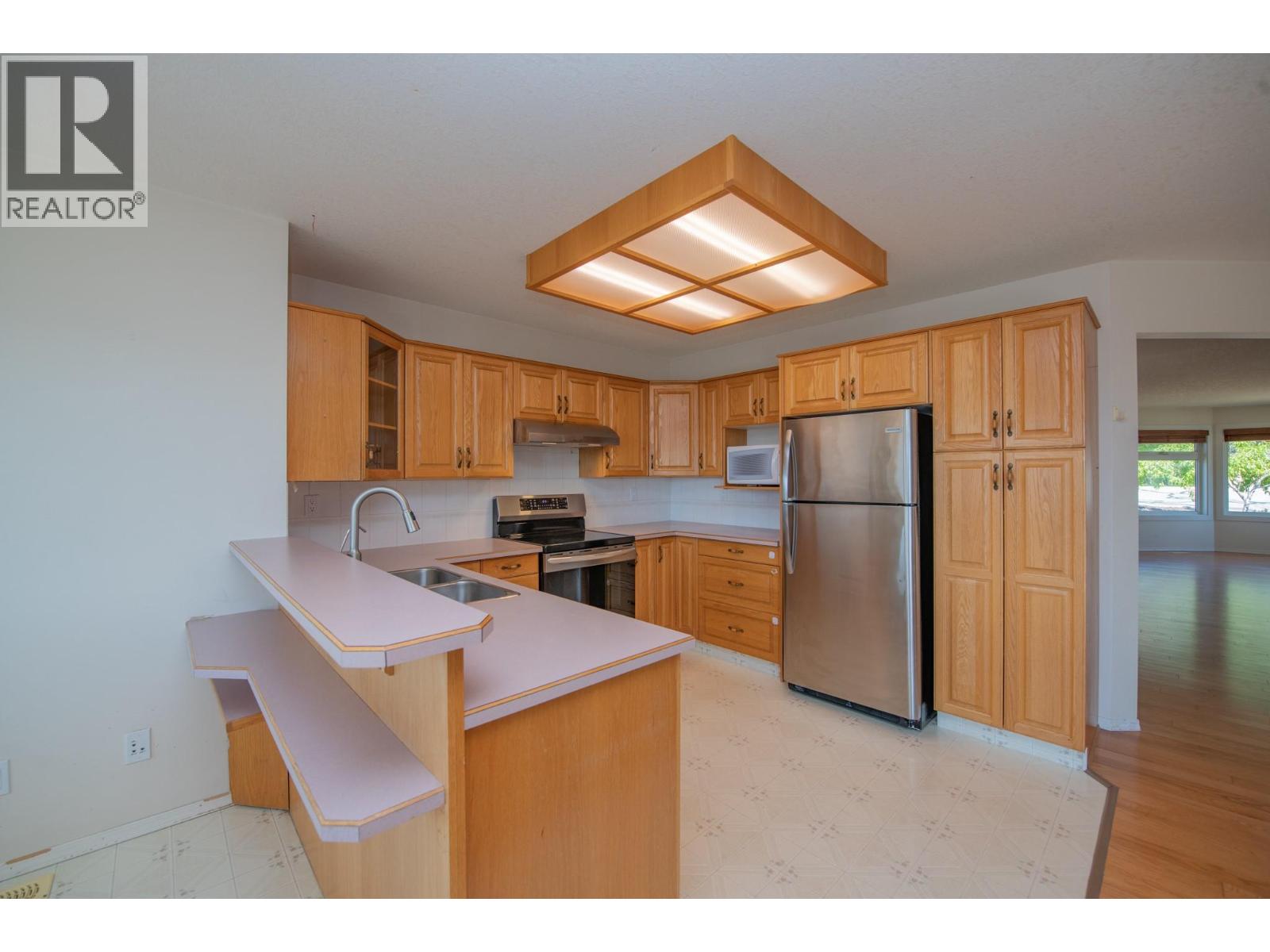  4300 Wellington Drive, Vernon