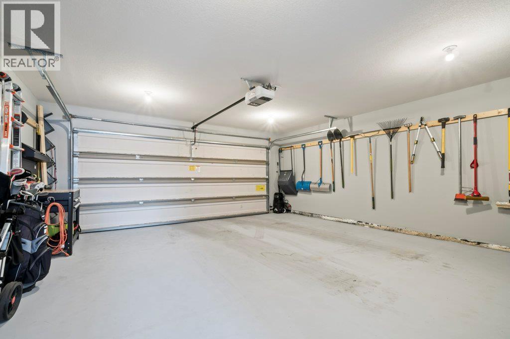 3949 Desert Pines Avenue - 24