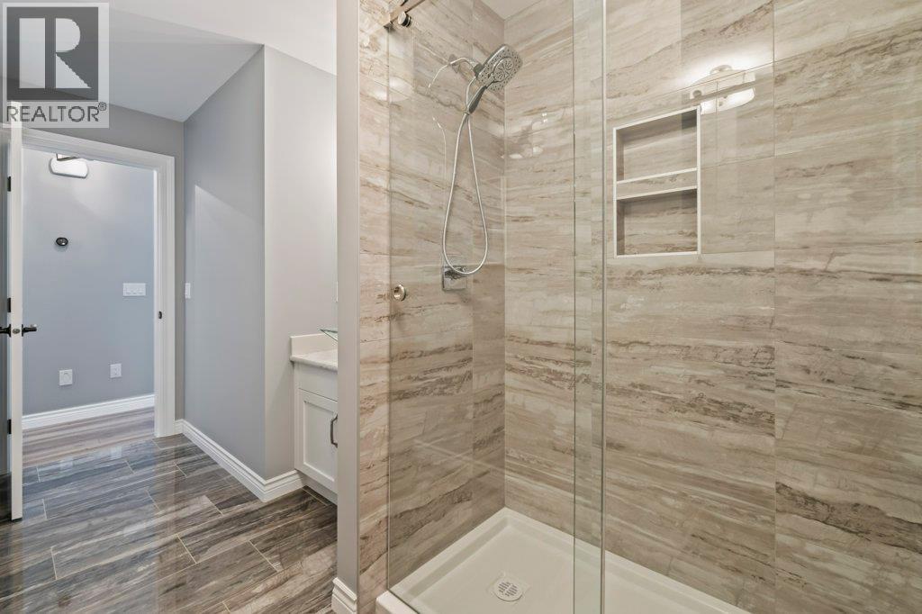 3949 Desert Pines Avenue - 21