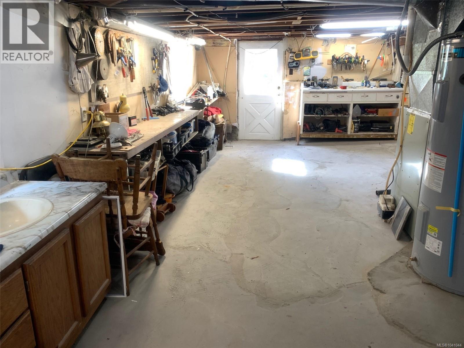 464 Stannard Ave - 28