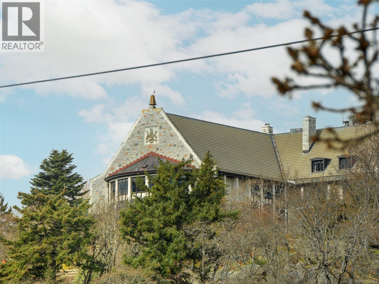 464 Stannard Ave - 40