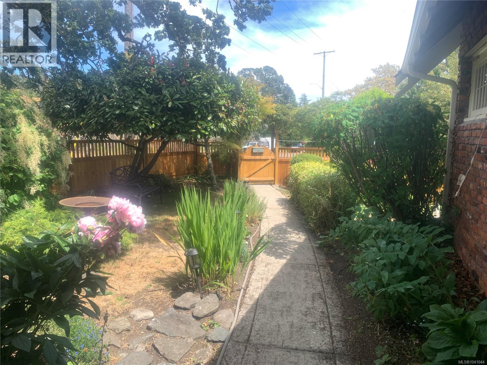 464 Stannard Ave - 50