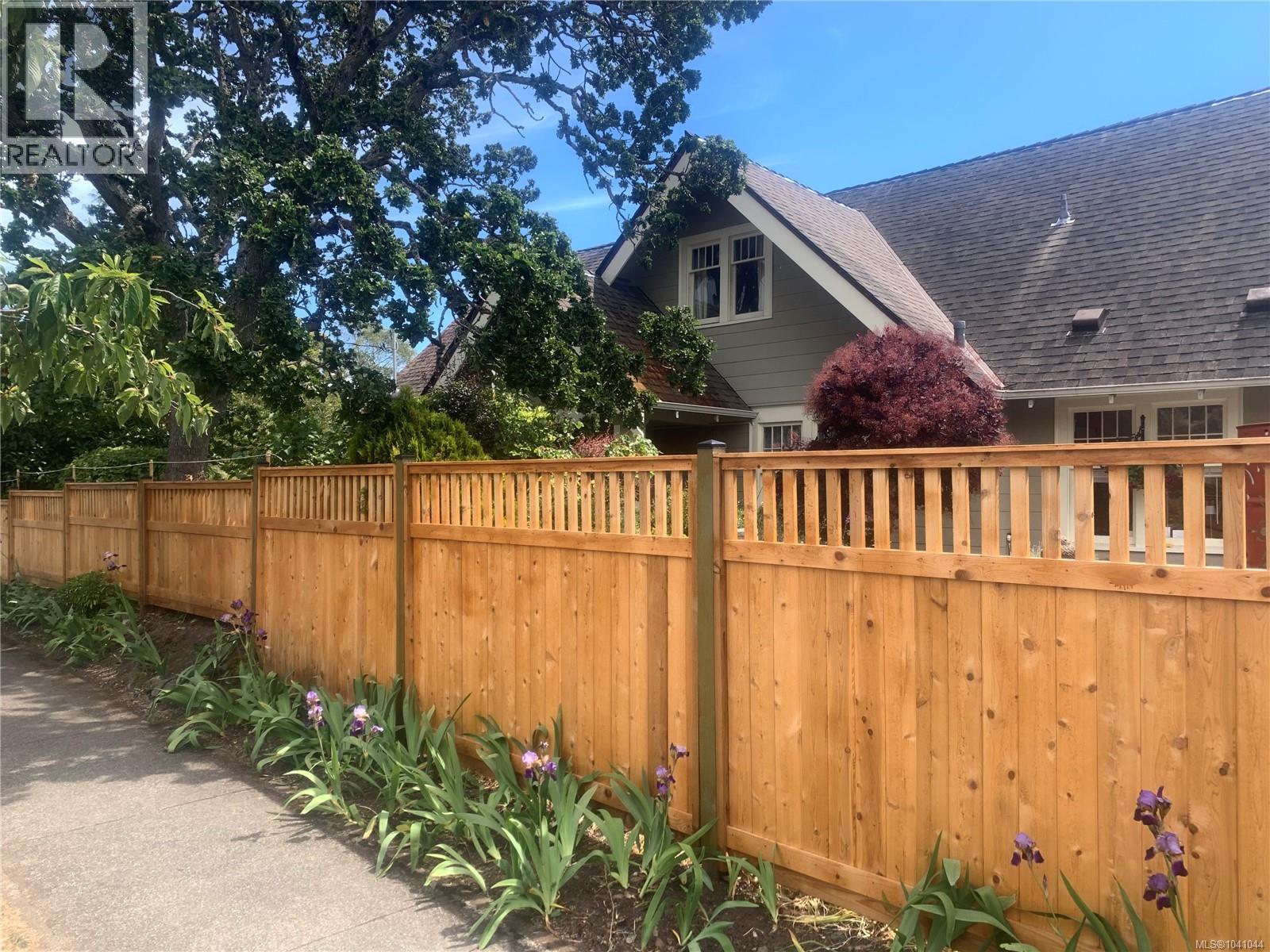 464 Stannard Ave - 54