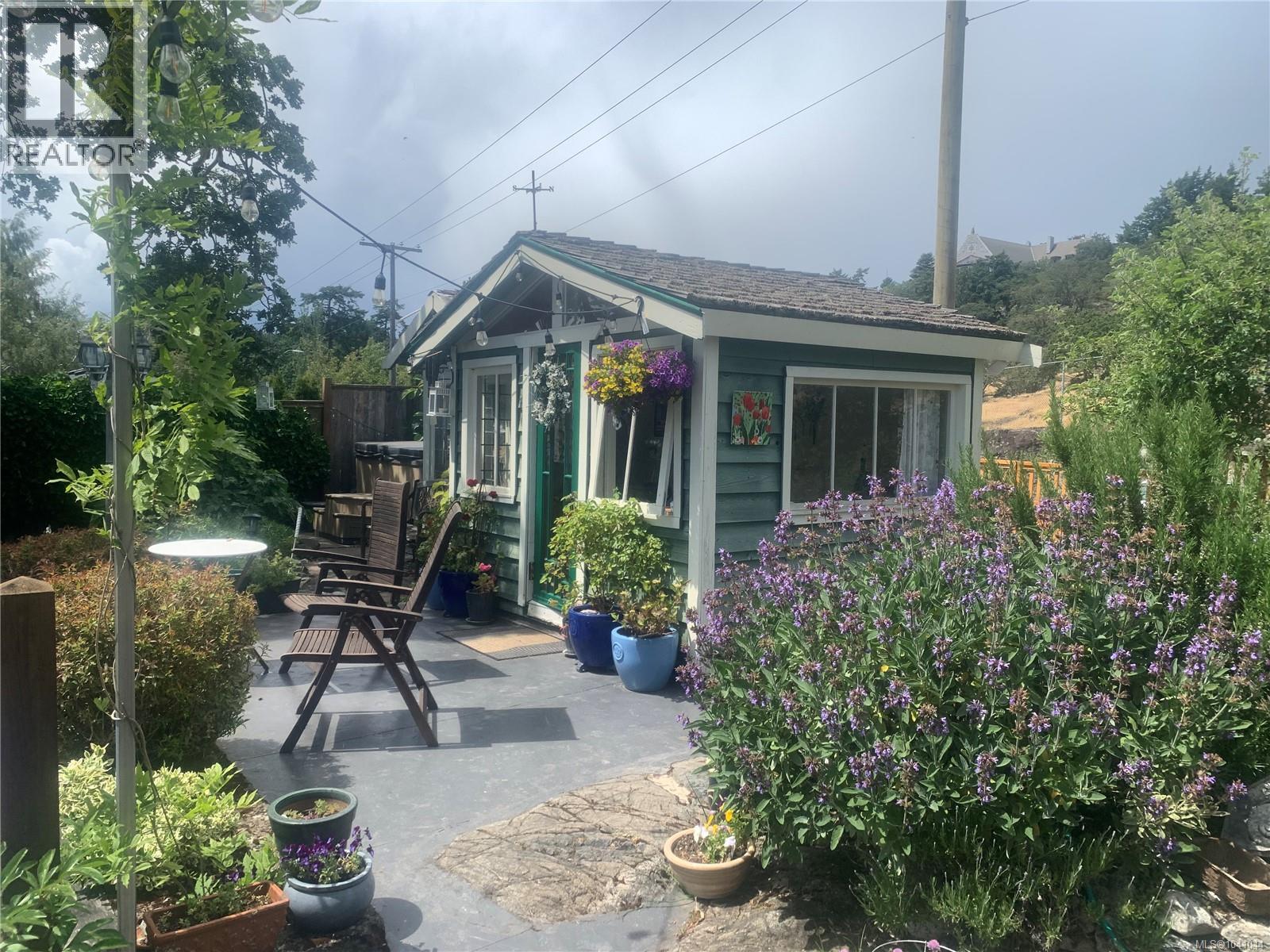 464 Stannard Ave - 56