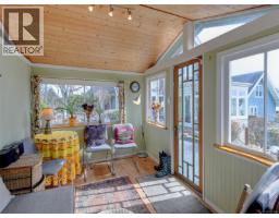 464 Stannard Ave, Victoria, BC V8S3M5 Photo 30
