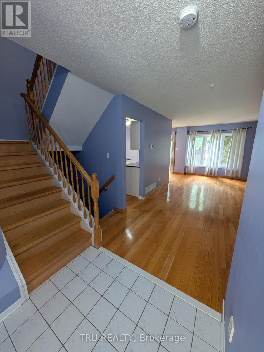 3 Bed, 2 Bath House for Rent in Ottawa – 19 MOUNTSHANNON DRIVE, Ottawa – MLS# X13475574 - Image 8