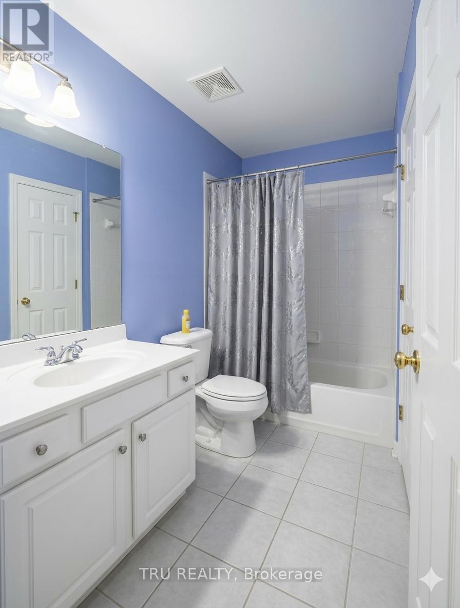 3 Bed, 2 Bath House for Rent in Ottawa – 19 MOUNTSHANNON DRIVE, Ottawa – MLS# X13475574 - Image 14