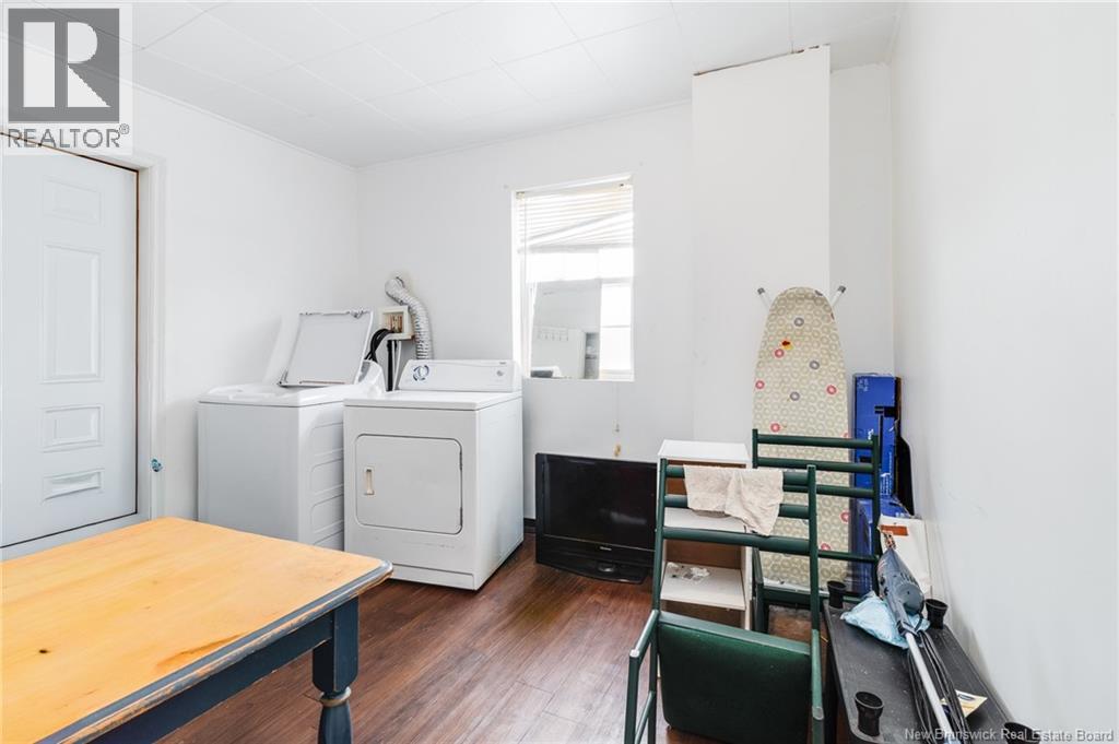 490 Golf Street - 13