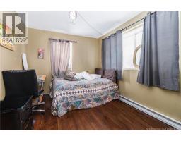 490 Golf Street, photo 15