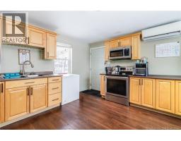 490 Golf Street, photo 5