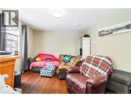 490 Golf Street, photo 9
