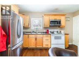 490 Golf Street, Bathurst, NB E2A2K7 Photo 19