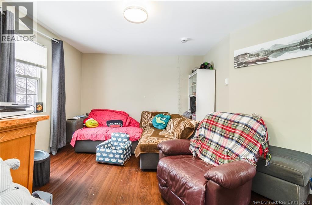 490 Golf Street - 9