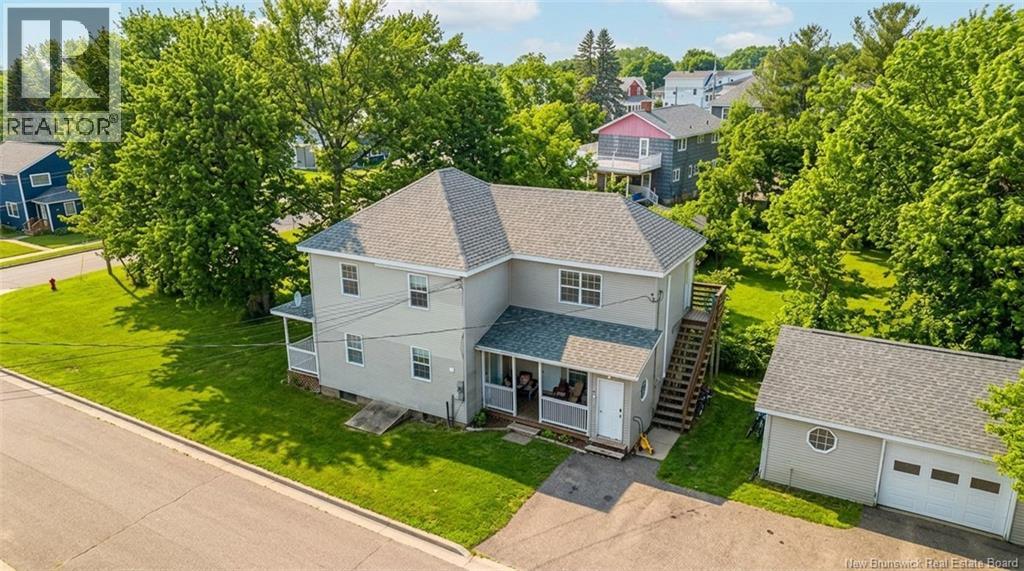 490 Golf Street - Image 3