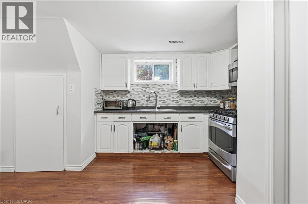 20 NELLIGAN Place - 29
