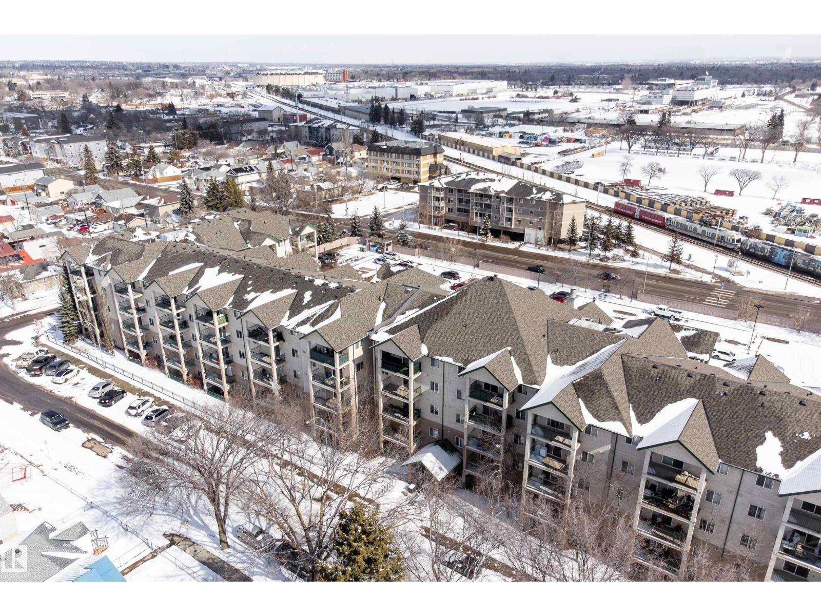 11325 83 ST NW - photo 3