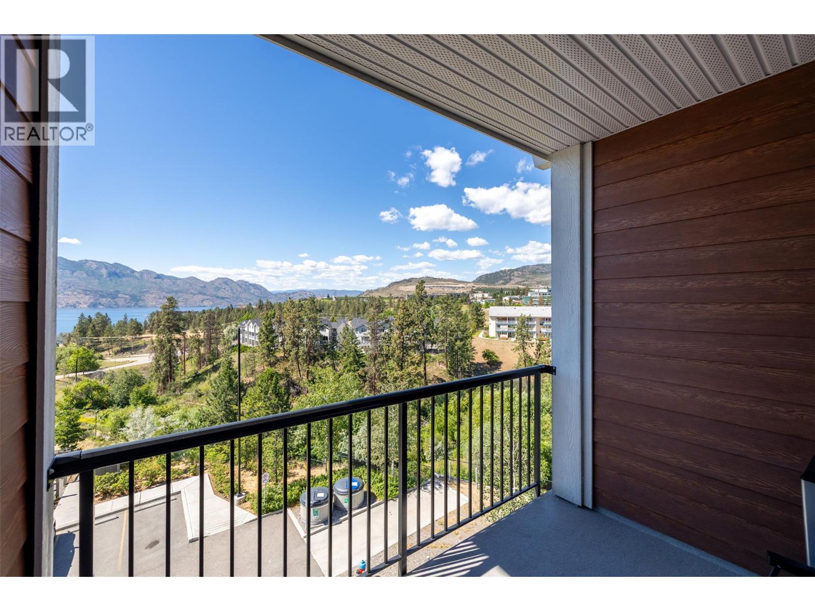 403 2250 Majoros Road, West Kelowna