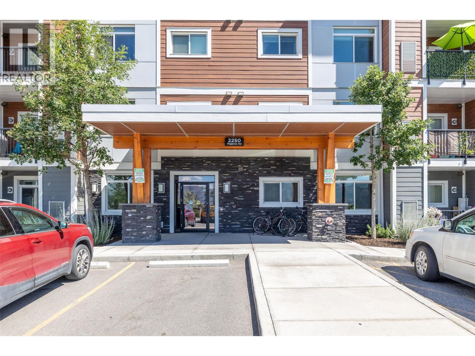403 2250 Majoros Road, West Kelowna
