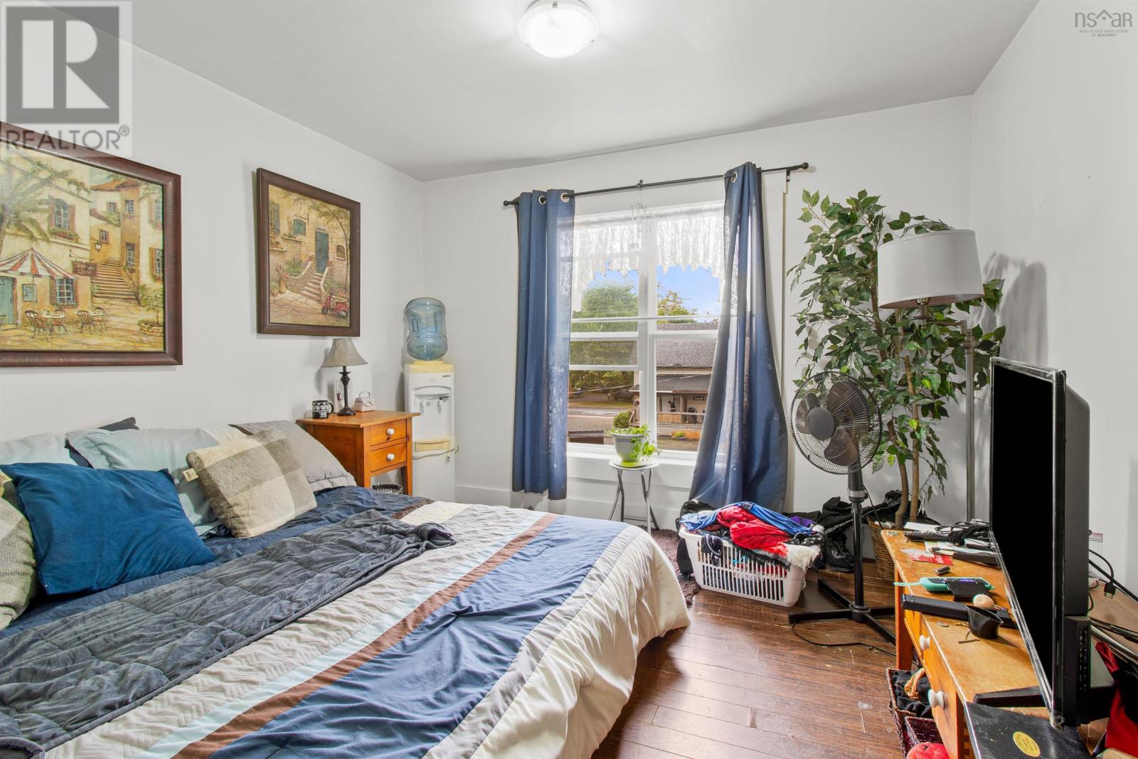32 Pleasant Street - 14