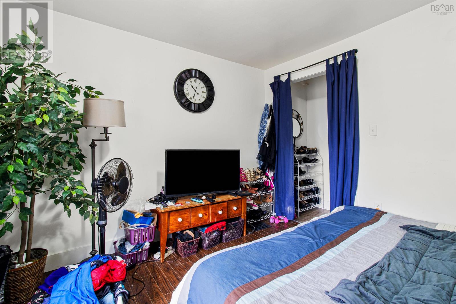 32 Pleasant Street - 15