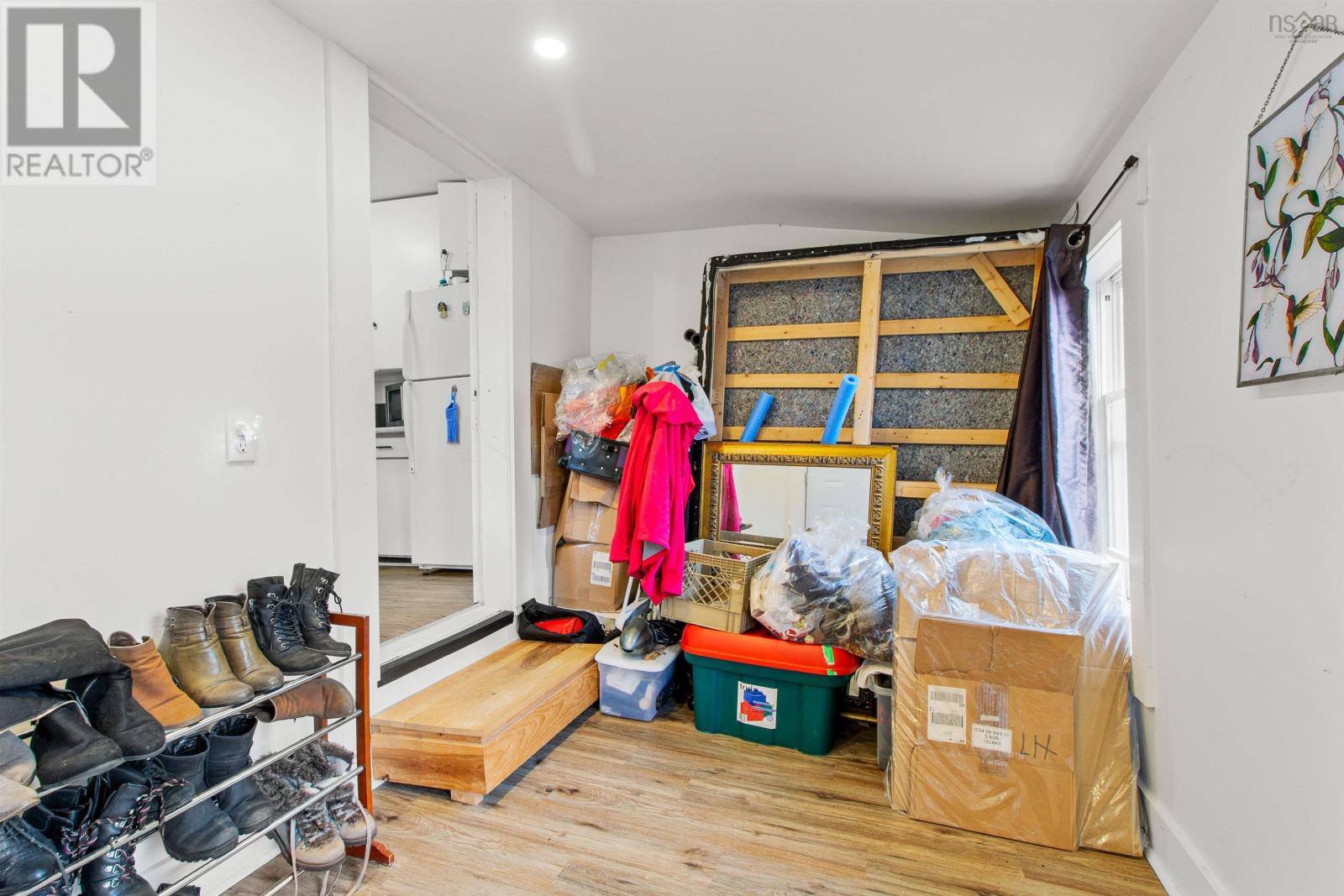 32 Pleasant Street - 5