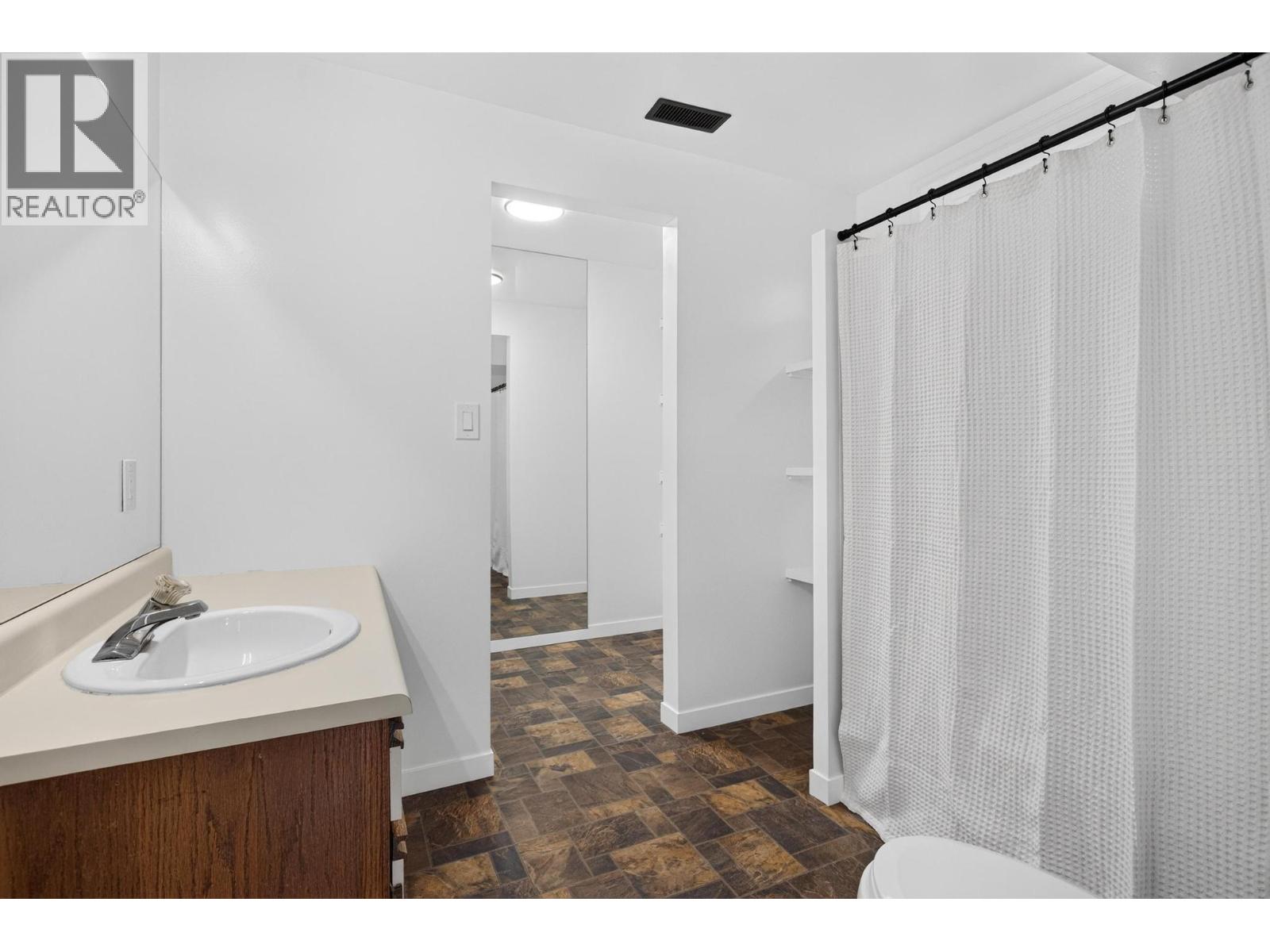 7320 Okanagan Landing Road, Vernon