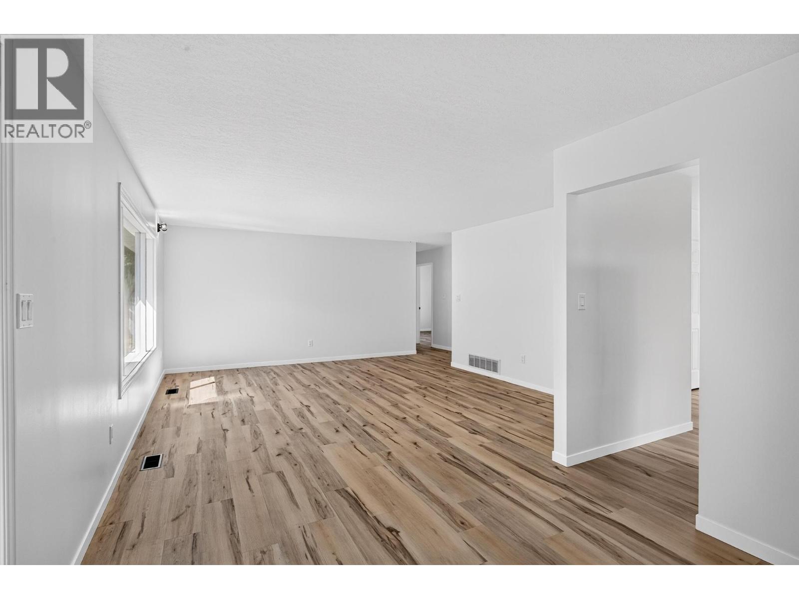 7320 Okanagan Landing Road, Vernon
