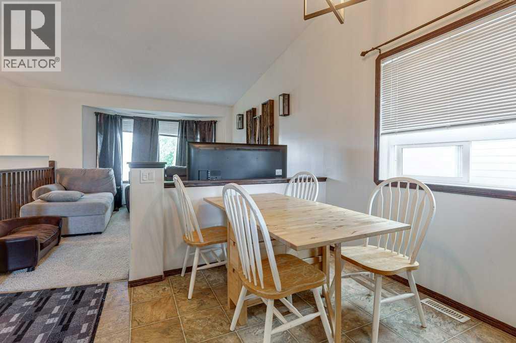 99 Iverson Close — photo 10