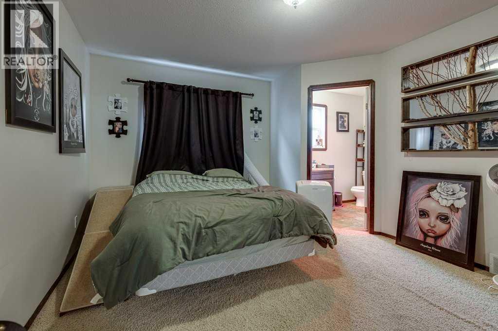 99 Iverson Close — photo 16