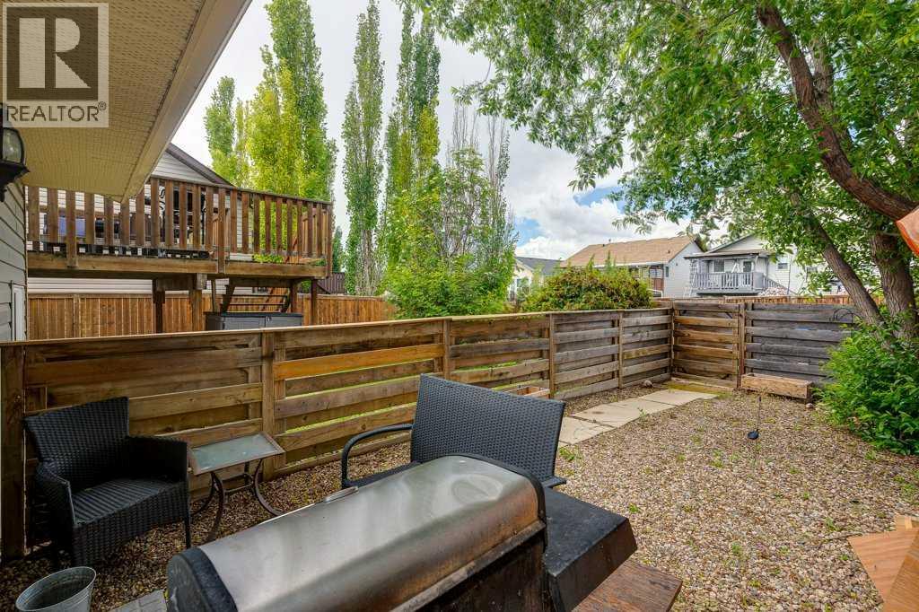 99 Iverson Close — photo 47