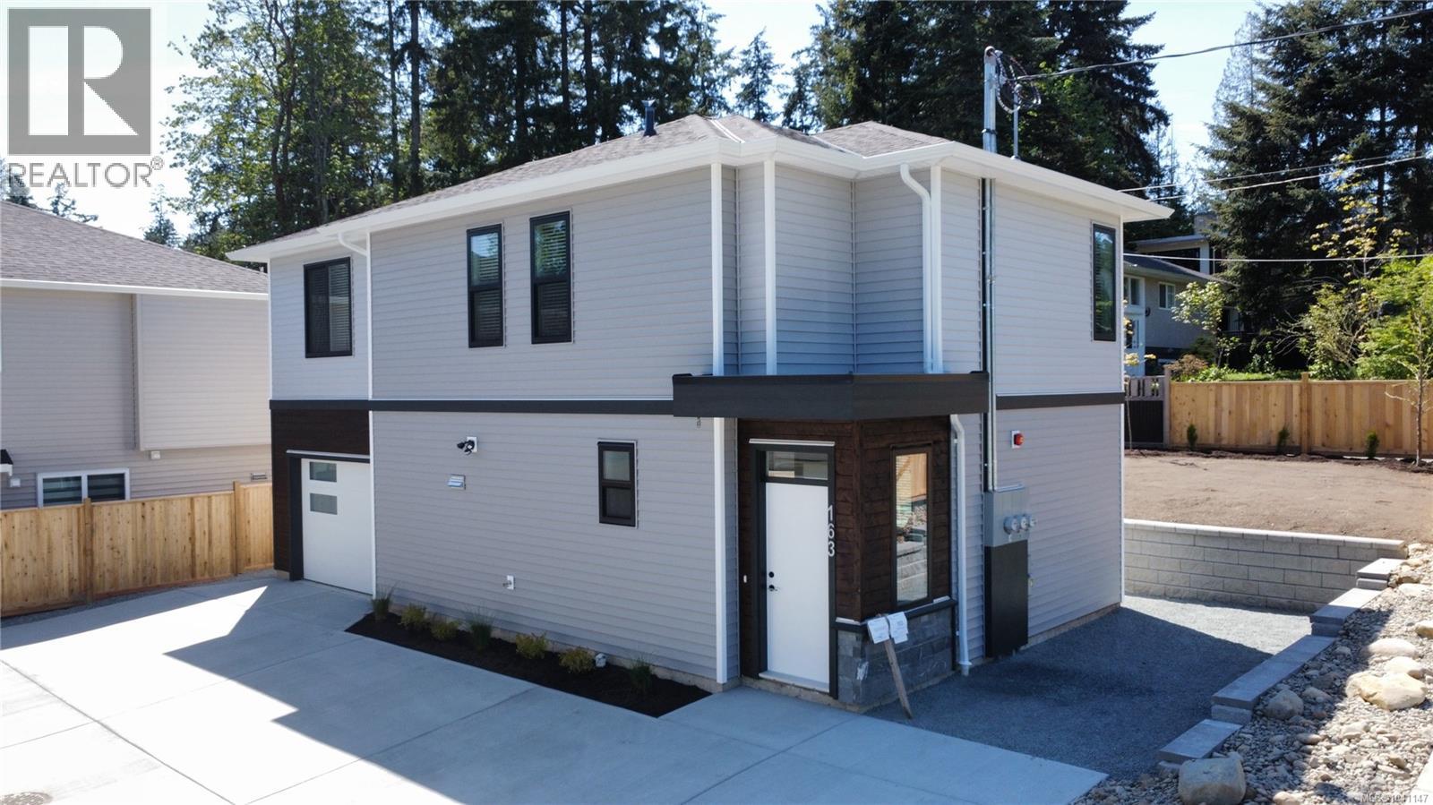 163 Alberta Rd - 1