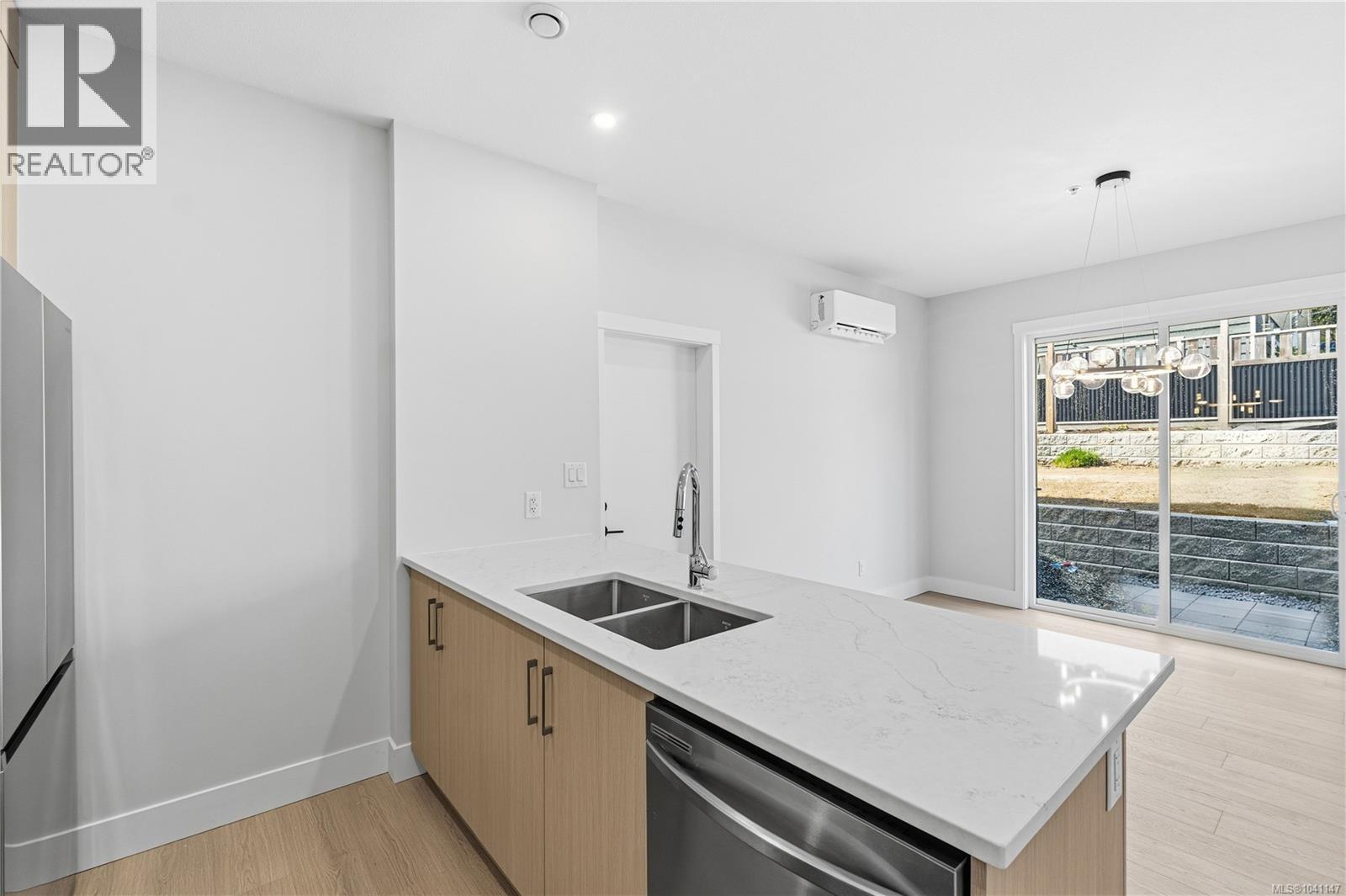 163 Alberta Rd - Image 10