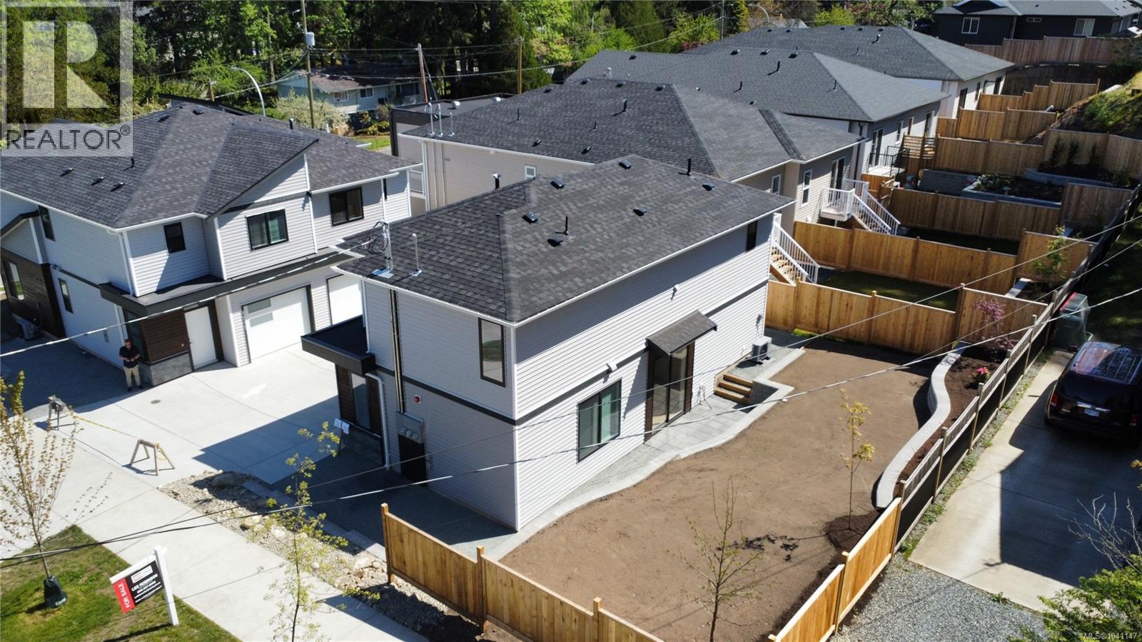 163 Alberta Rd - 30