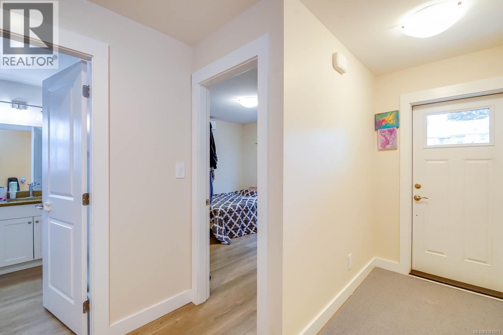 #2 2623 5th Ave - 27