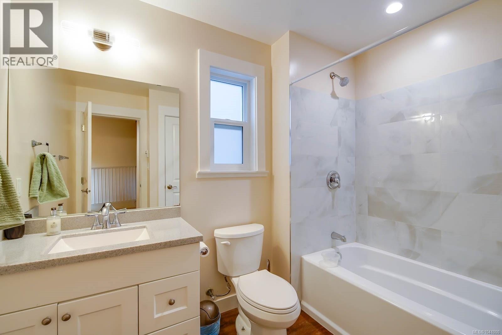 2615 5th Ave - 21