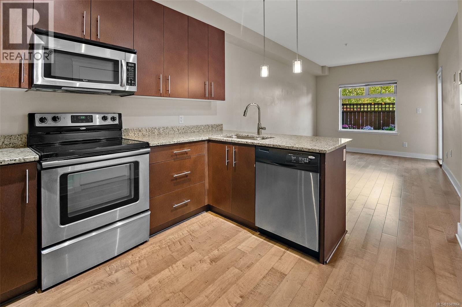#107 21 Conard St - 2