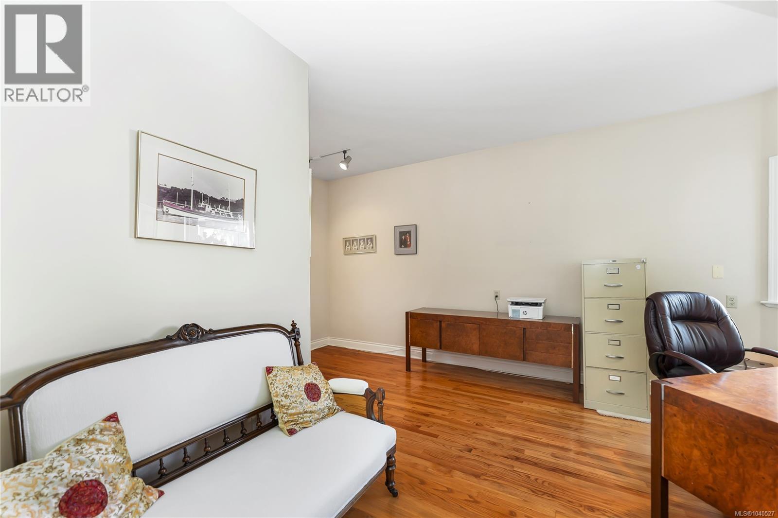  2717 Somass Drive, Oak Bay