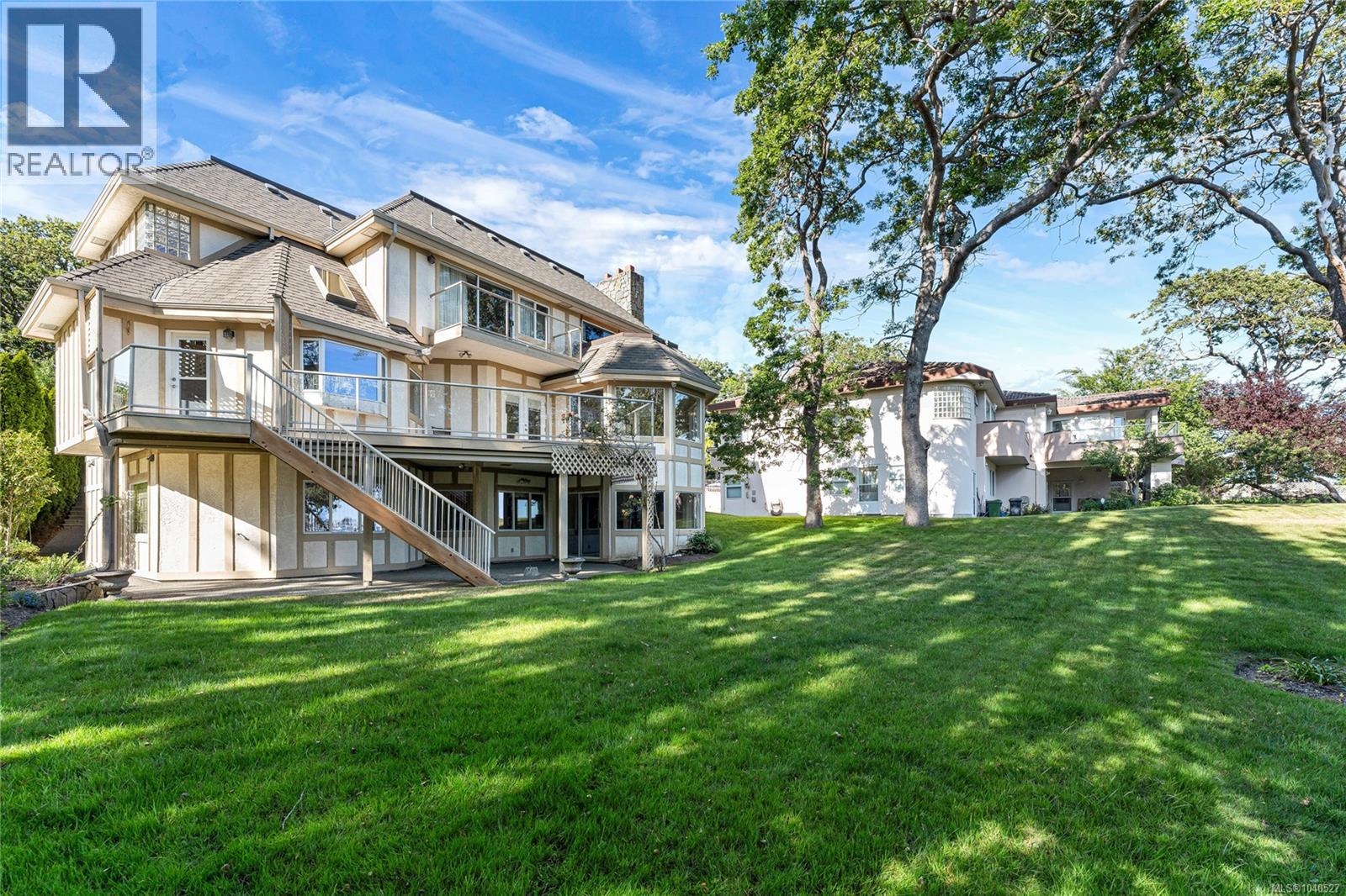  2717 Somass Drive, Oak Bay