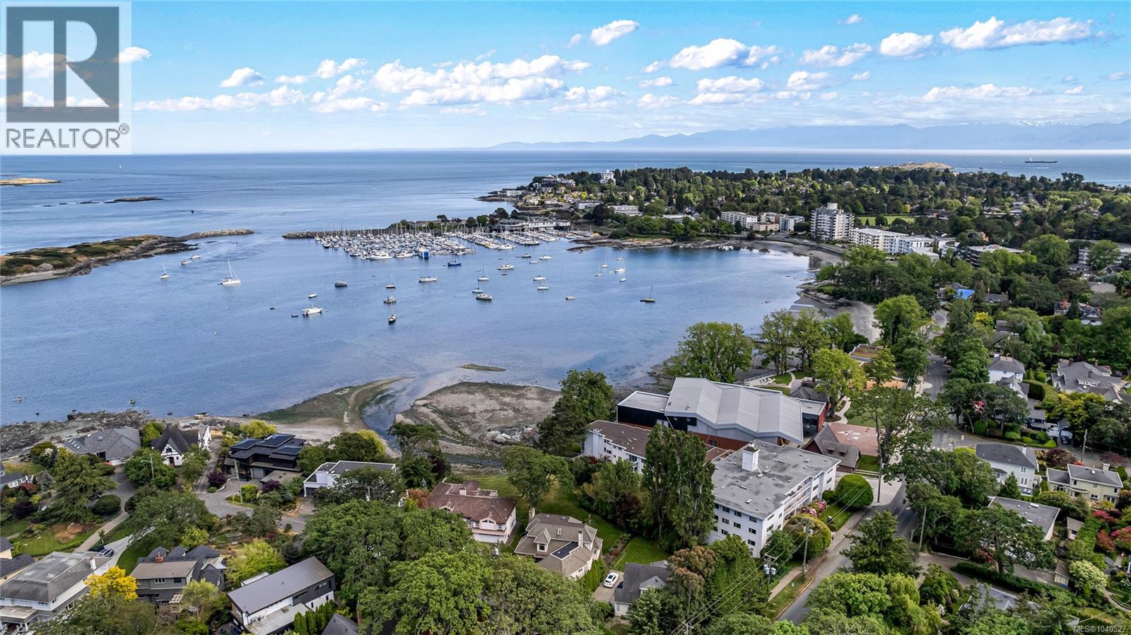  2717 Somass Drive, Oak Bay
