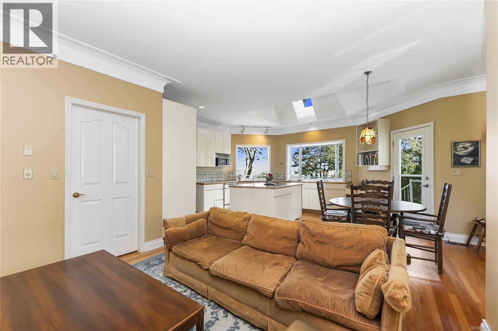  2717 Somass Drive, Oak Bay