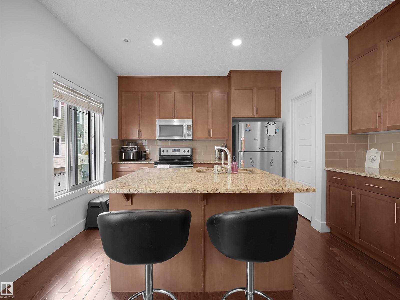 #40 2003 RABBIT HILL RD NW NW - 12