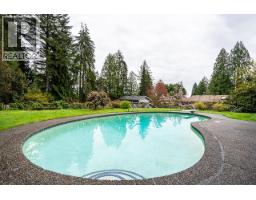 1440 Mountain Highway, North Vancouver, BC V7J2M3 Photo 9