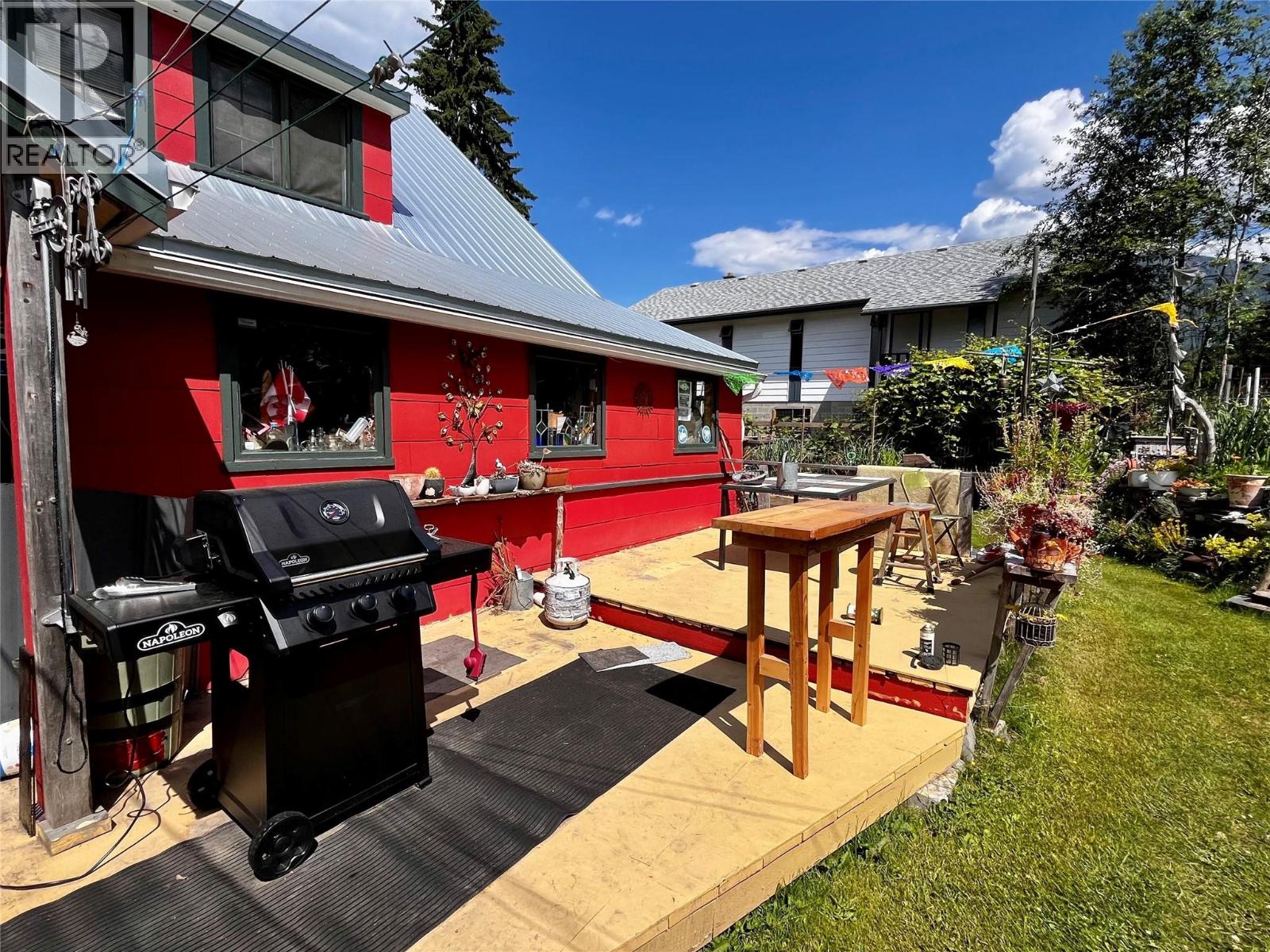 203 4th Avenue NW - 11