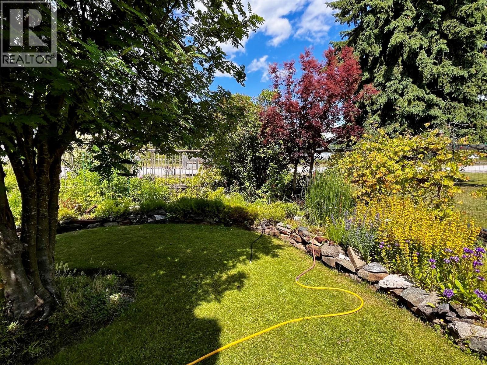 203 4th Avenue NW - 2