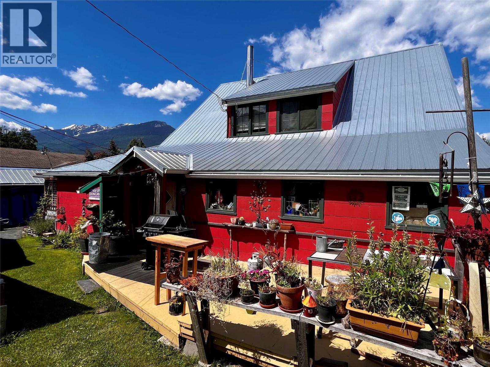 203 4th Avenue NW - 12