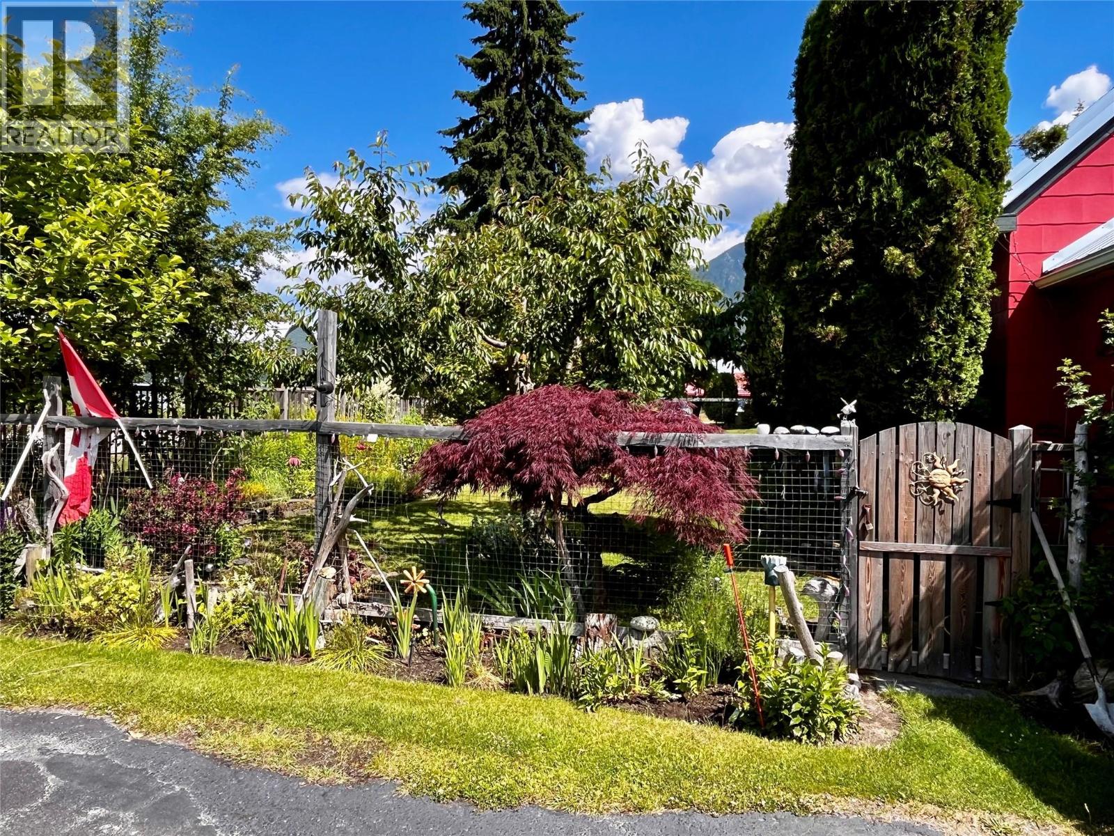 203 4th Avenue NW - 10