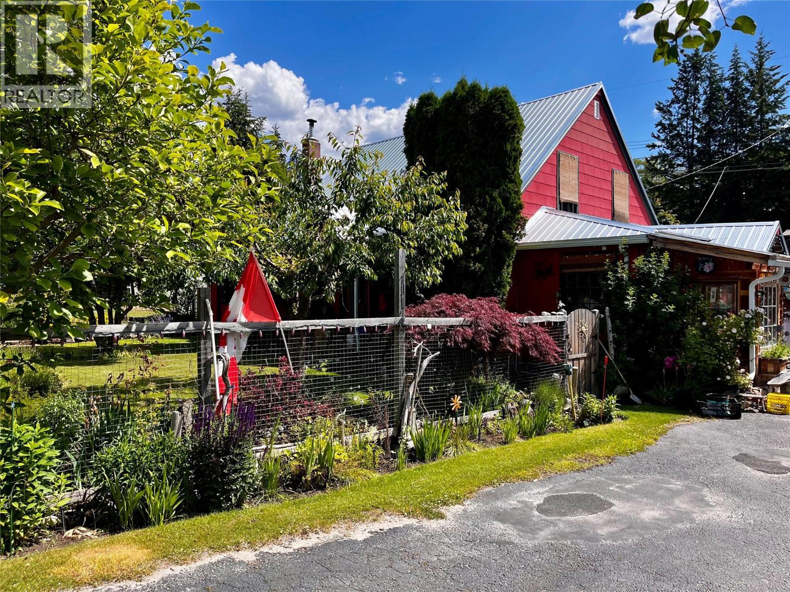 203 4th Avenue NW - 9